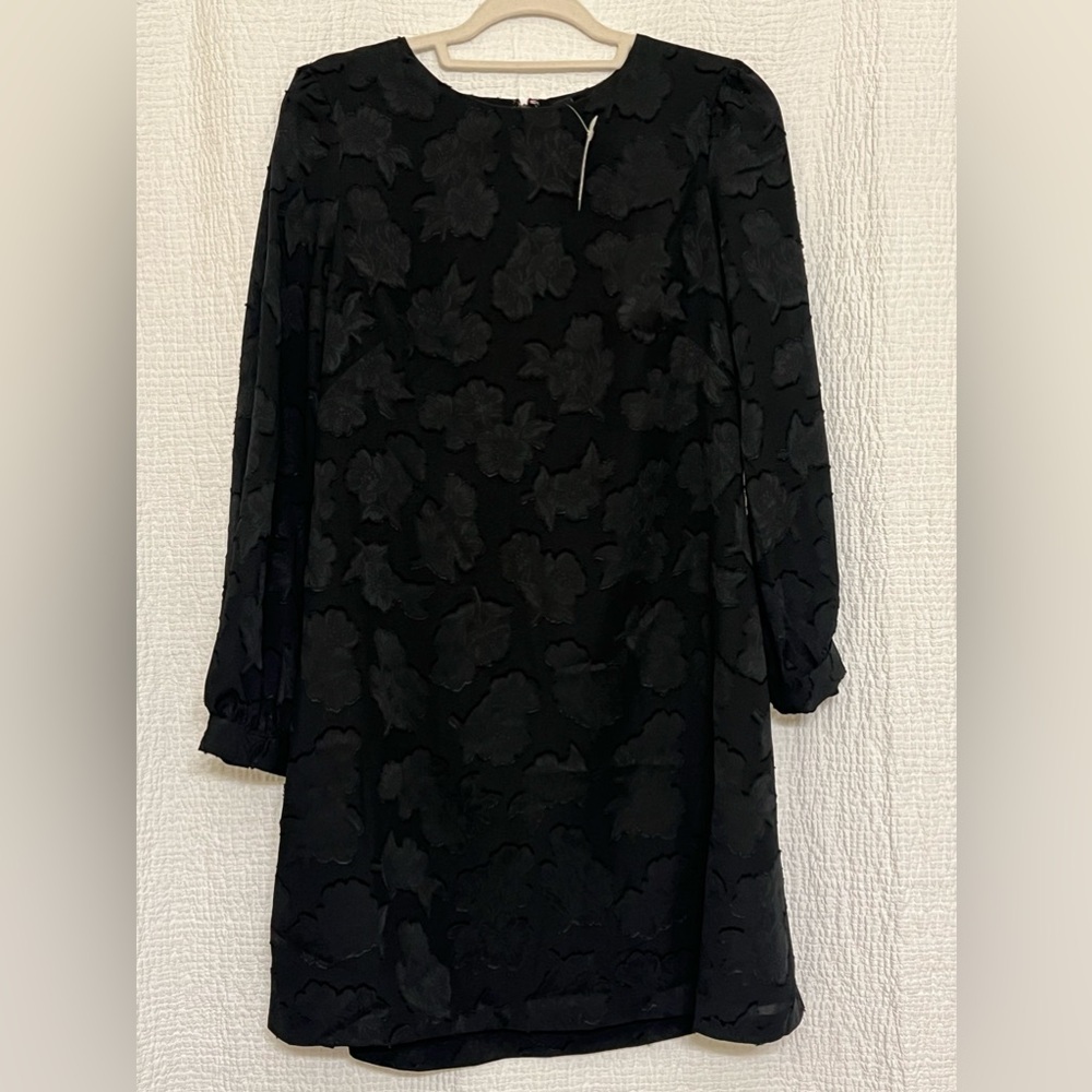 NWT Ann Taylor Women’s  Black Dress Size 6